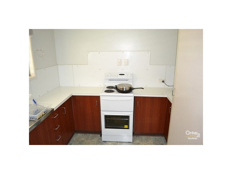 21 Shannon Drive, Moranbah QLD 4744