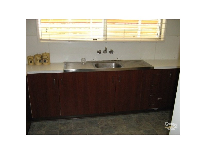 21 Shannon Drive, Moranbah QLD 4744