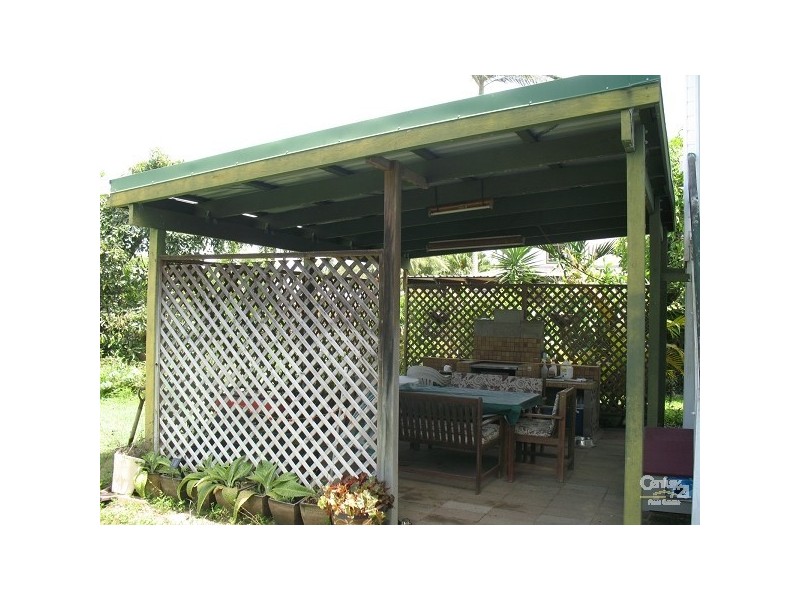 9 Leslie Street, Andergrove QLD 4740