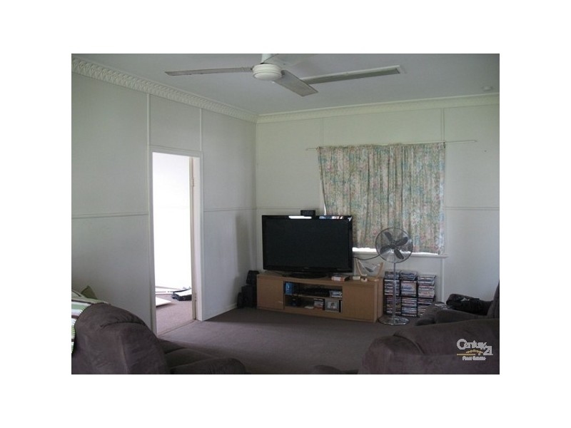 25 SCHAEFER STREET, West Mackay QLD 4740