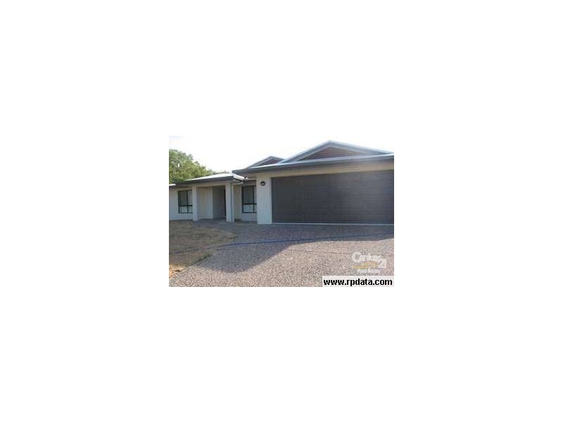33 Duranbah Circuit, Blacks Beach QLD 4740