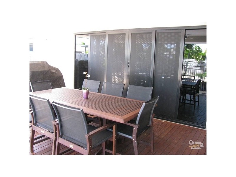 3 Cutfield Street, Glenella QLD 4740