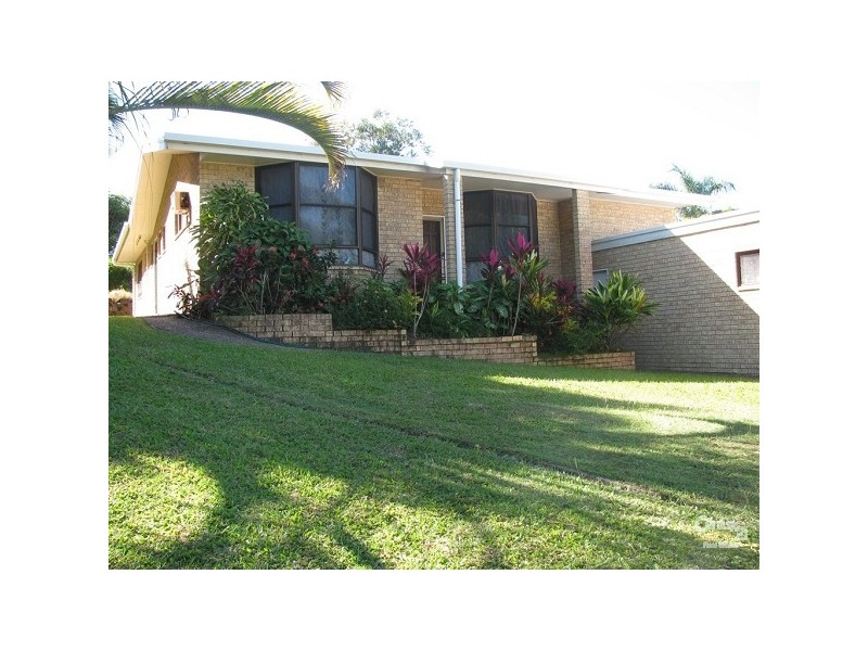 18 Elva Court, Glenella QLD 4740