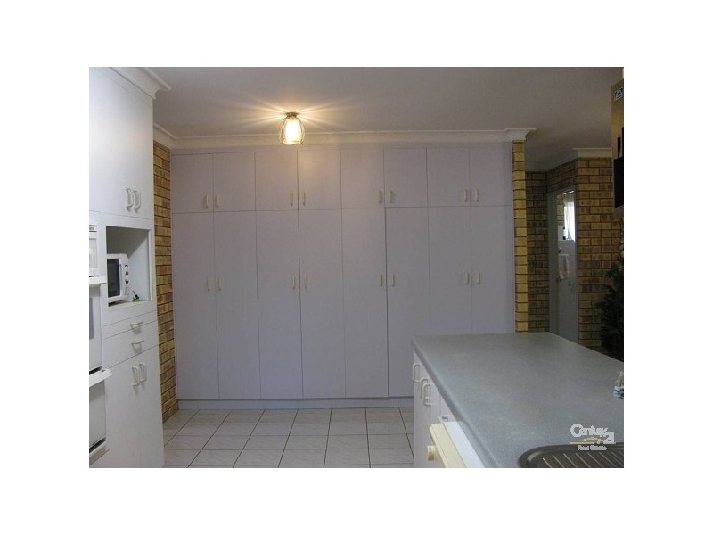 18 Elva Court, Glenella QLD 4740