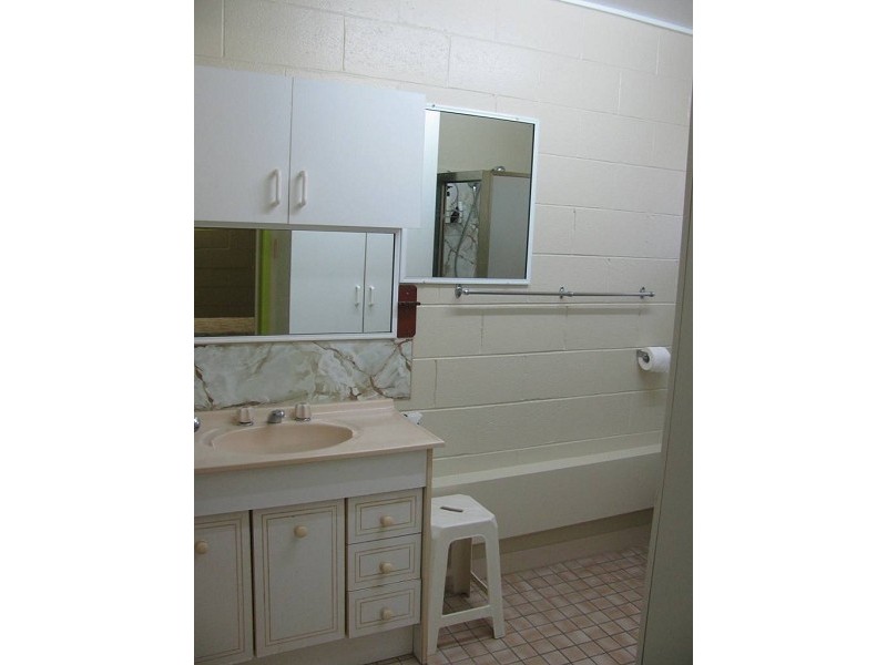 7/333 Bridge Road, West Mackay QLD 4740