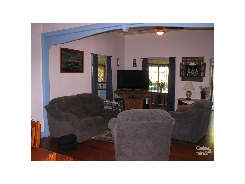 128 Blacks Beach Road, Eimeo QLD 4740