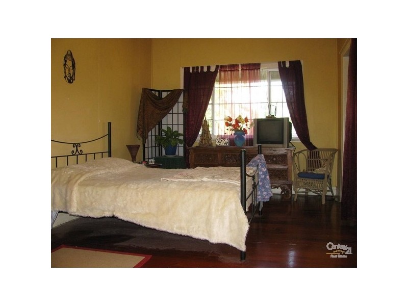 128 Blacks Beach Road, Eimeo QLD 4740