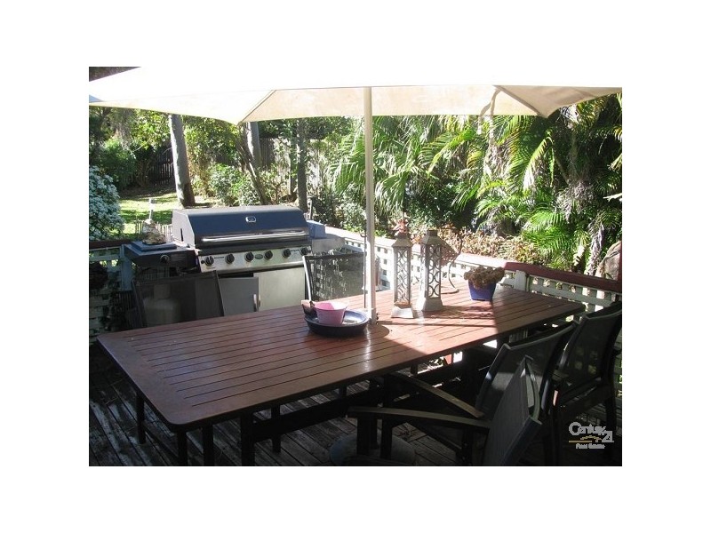 128 Blacks Beach Road, Eimeo QLD 4740