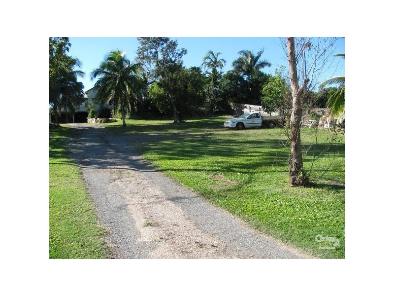 128 Blacks Beach Road, Eimeo QLD 4740