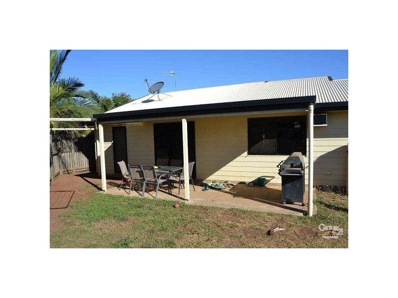 1A Savannah Drive, Moranbah QLD 4744