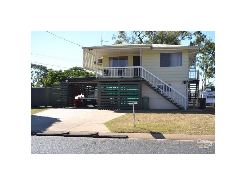 3 Shannon Drive, Moranbah QLD 4744