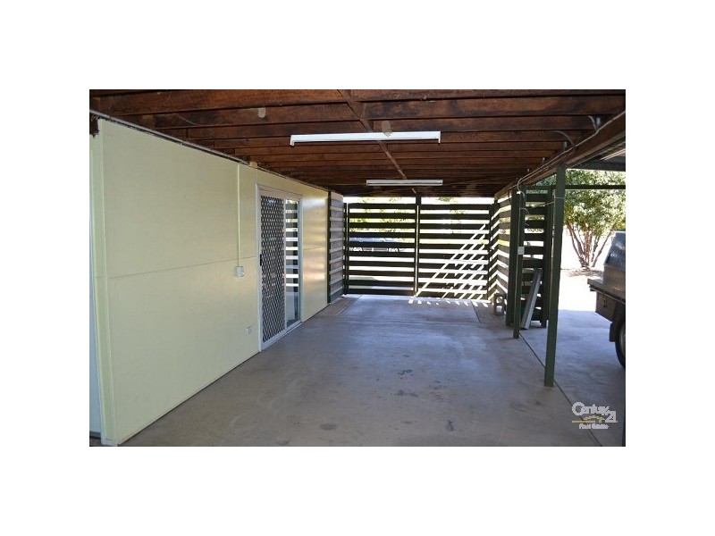 3 Shannon Drive, Moranbah QLD 4744
