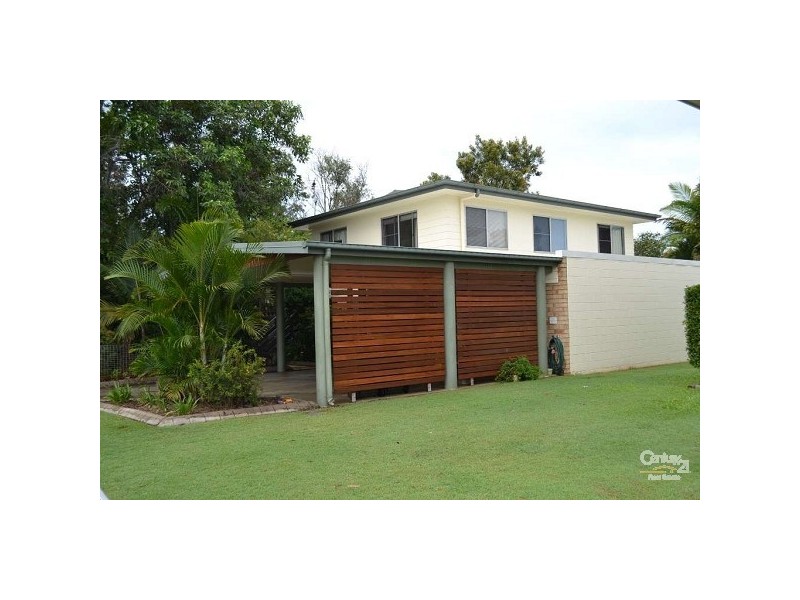 21 Barraclough Crescent, Moranbah QLD 4744