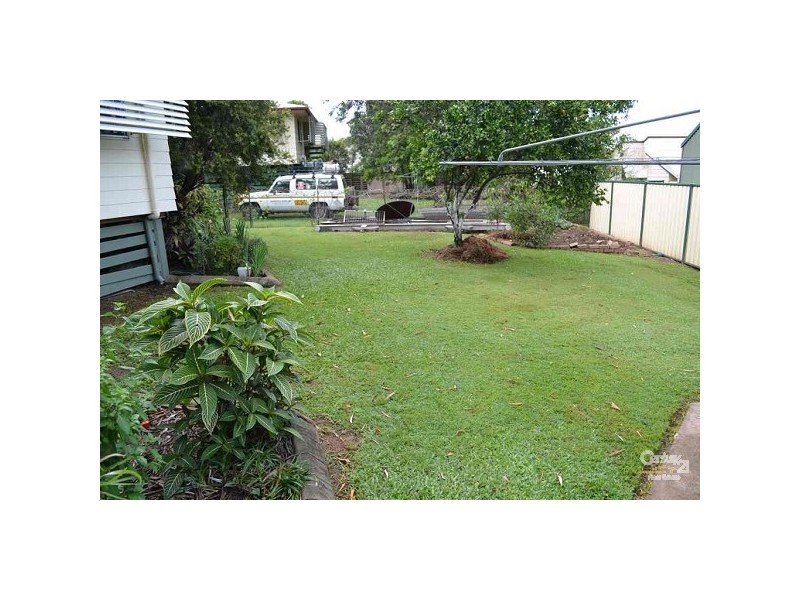 21 Barraclough Crescent, Moranbah QLD 4744