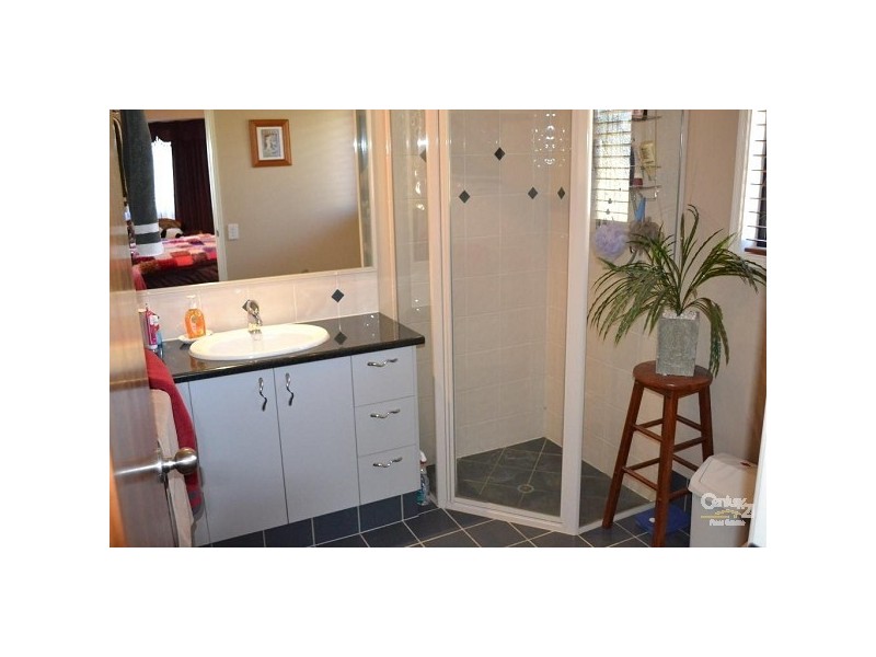 17 Maitland Street, Moranbah QLD 4744