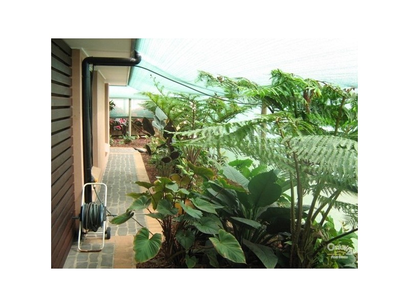 17 Maitland Street, Moranbah QLD 4744