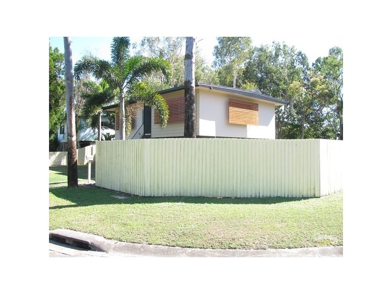 7 Grove Court, Andergrove QLD 4740