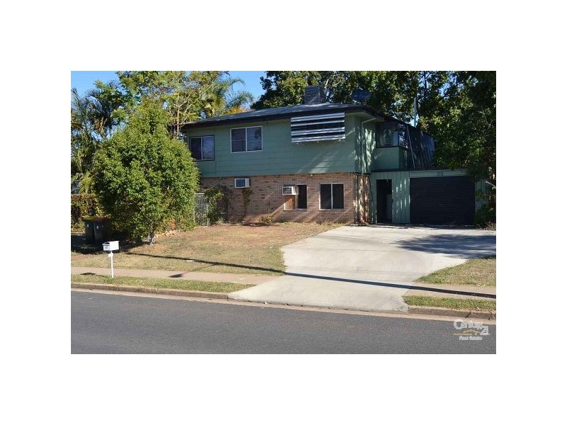 17 Clements Street, Moranbah QLD 4744