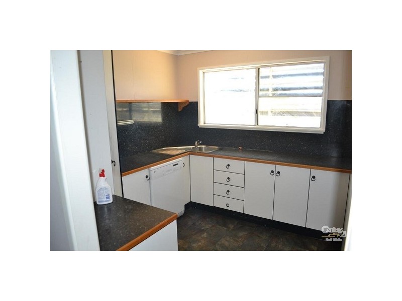 17 Clements Street, Moranbah QLD 4744