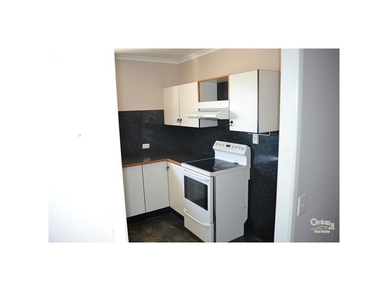 17 Clements Street, Moranbah QLD 4744