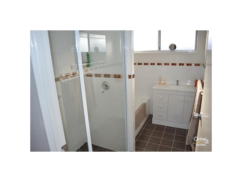 18 Archer Drive, Moranbah QLD 4744