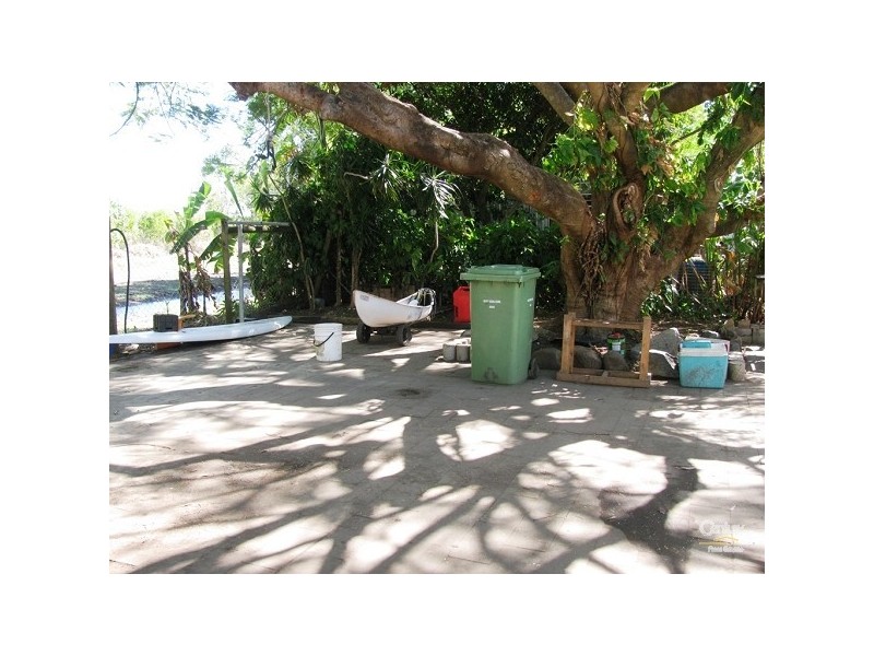 343 Slade Point Road, Slade Point QLD 4740