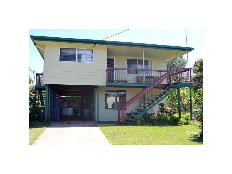 4 Yeates Street, Moranbah QLD 4744