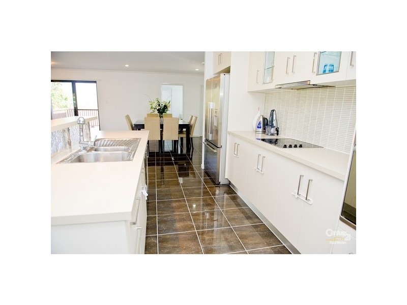 5 Carne Court, Eimeo QLD 4740