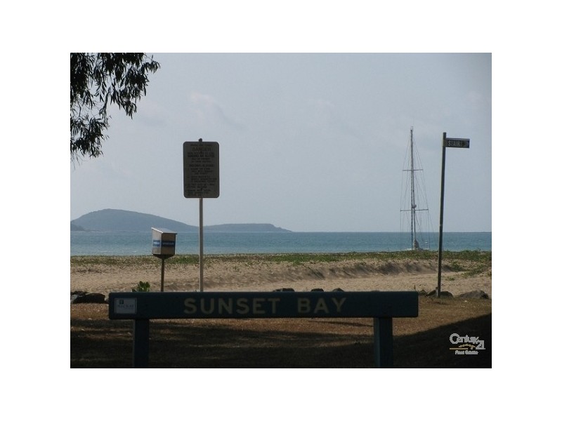 9 Amstead Street, Eimeo QLD 4740