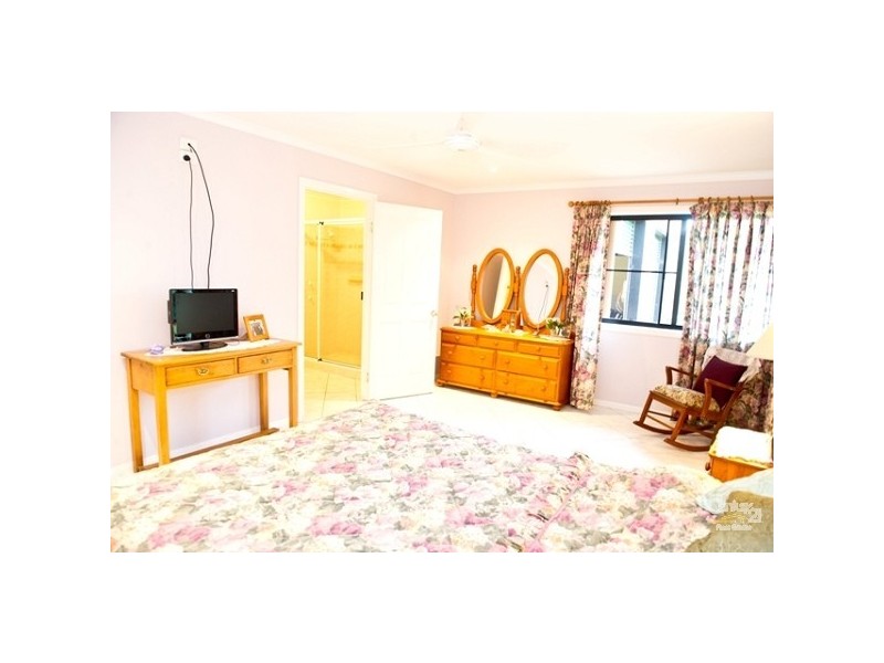 24 Spinnaker Way, Bucasia QLD 4750