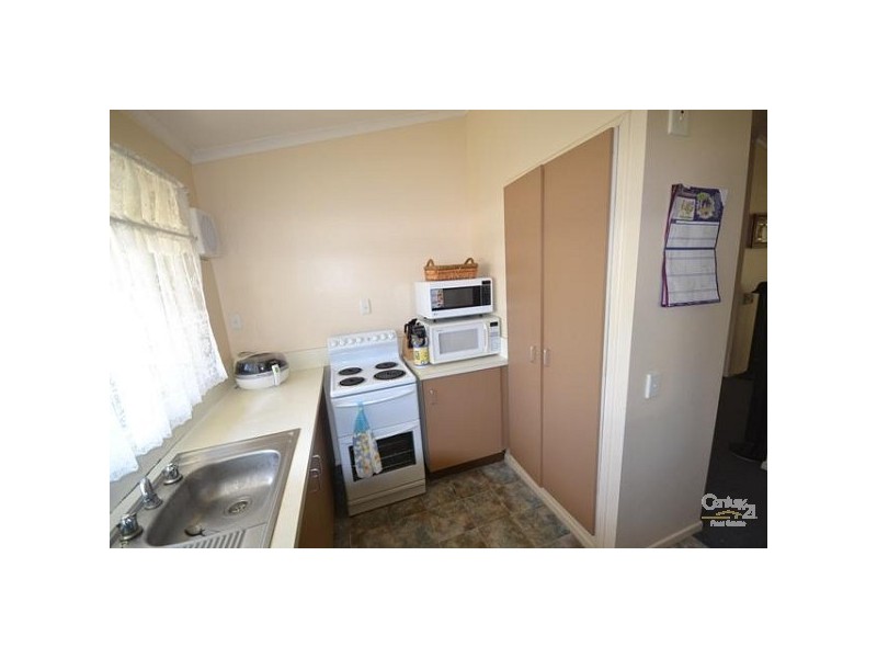 4 Hughes Court, Glenden QLD 4743