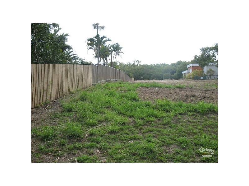 263 Slade Point Road, Slade Point QLD 4740