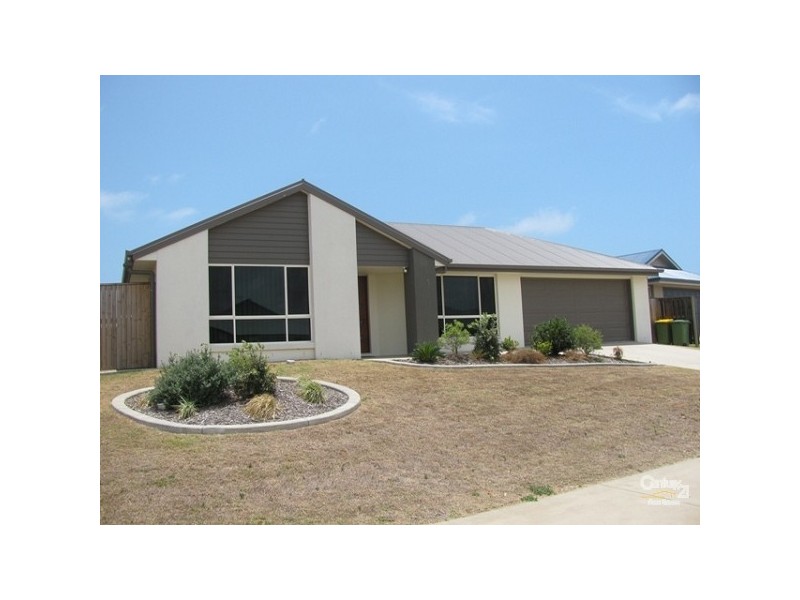 88 Whitehaven Drive, Blacks Beach QLD 4740