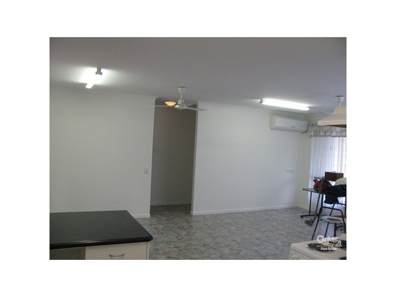 3/11 Andergrove Road, Andergrove QLD 4740