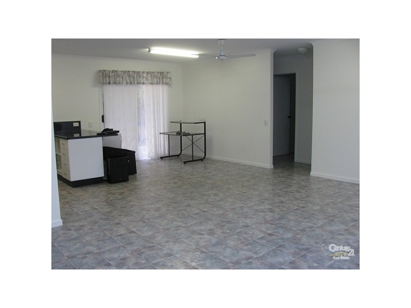 3/11 Andergrove Road, Andergrove QLD 4740