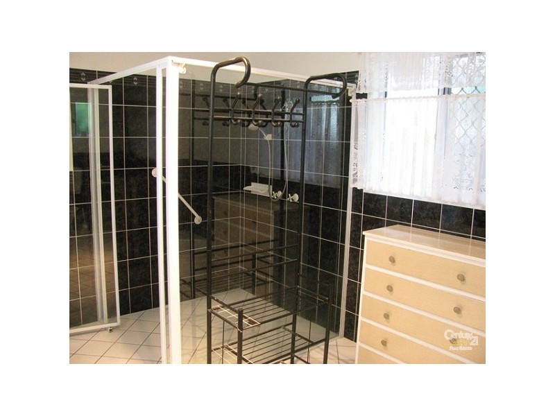 3/11 Andergrove Road, Andergrove QLD 4740