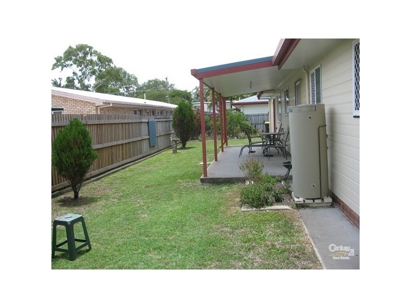 2/11 Andergrove Road, Andergrove QLD 4740