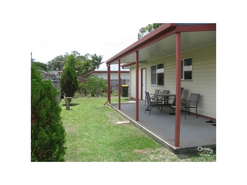 2/11 Andergrove Road, Andergrove QLD 4740