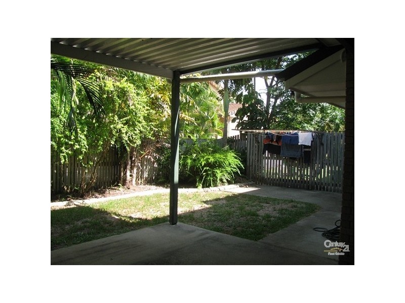 2/18 Sutton Court, Andergrove QLD 4740