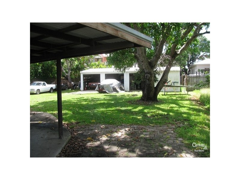 30 Bassett Street, North Mackay QLD 4740