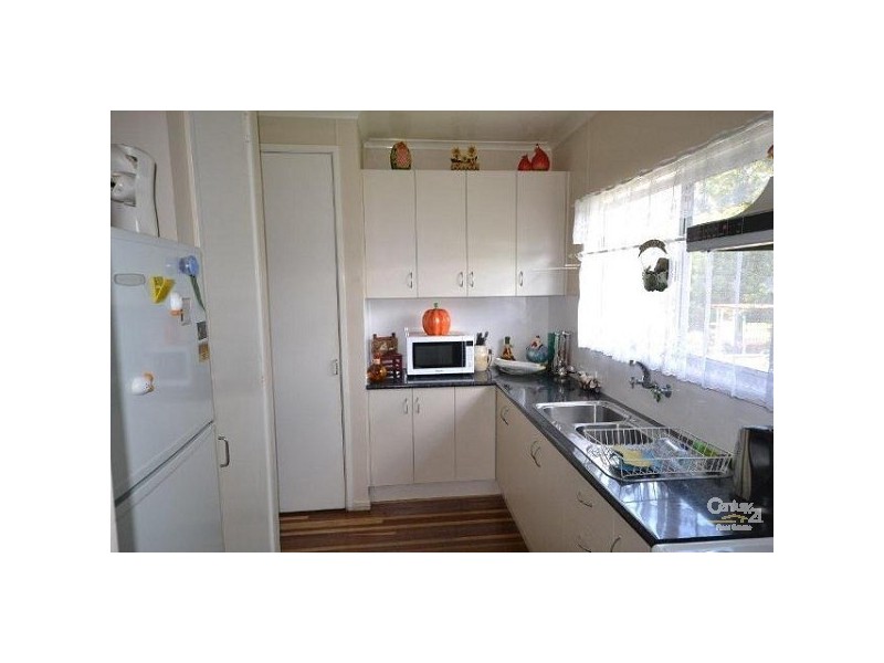 5 Gilchrist Terrace, Moranbah QLD 4744