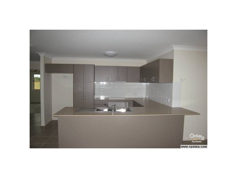 110 Whitehaven Drive, Blacks Beach QLD 4740