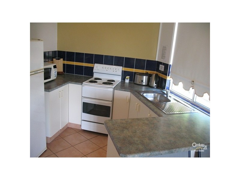 21/73 Illawong Drive, South Mackay QLD 4740