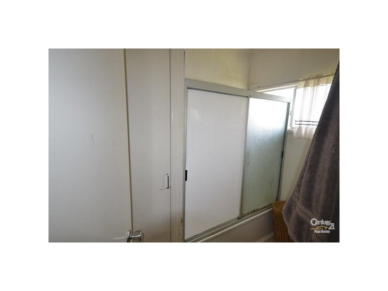 7 Goolagong Crescent, Moranbah QLD 4744