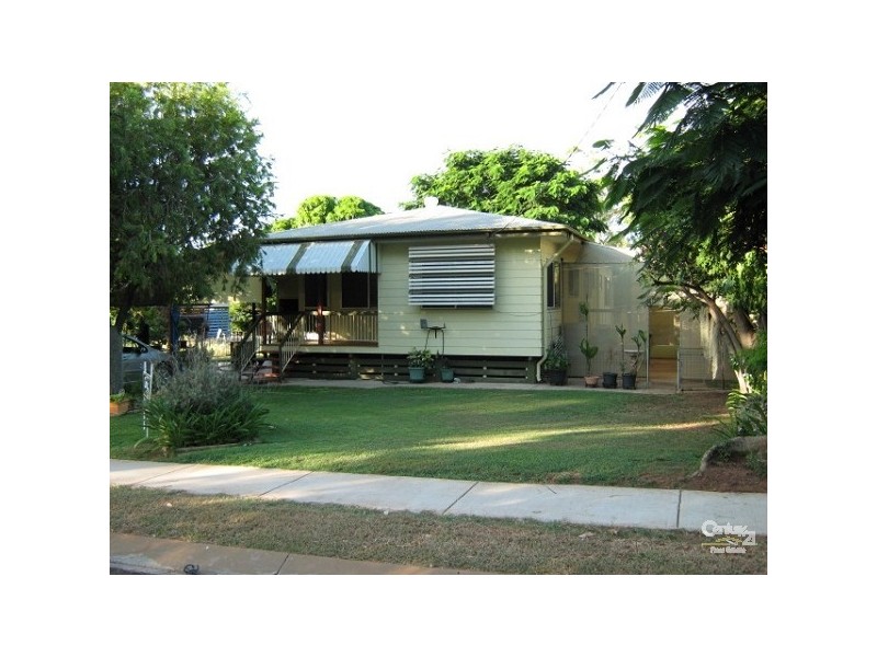 2 Clements Street, Moranbah QLD 4744