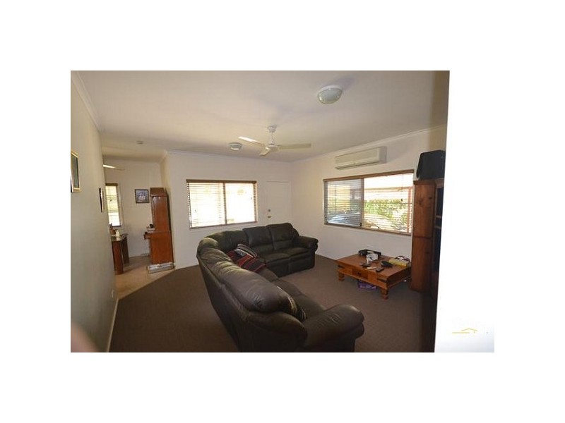 2 Clements Street, Moranbah QLD 4744