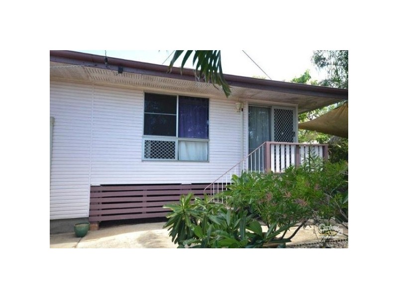 7 Cook Court, Moranbah QLD 4744