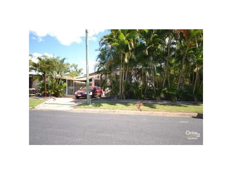 7 Cook Court, Moranbah QLD 4744