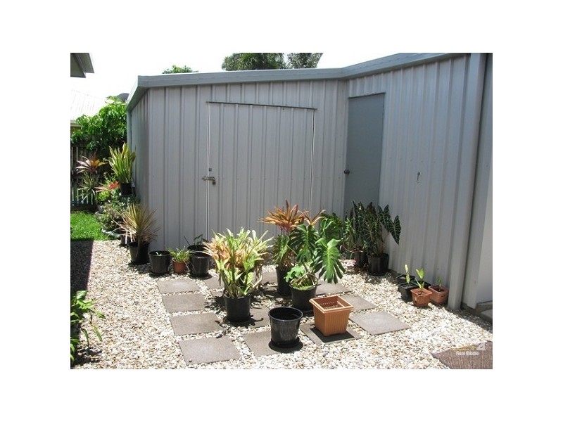 1 Pandanus Street, Beaconsfield QLD 4740