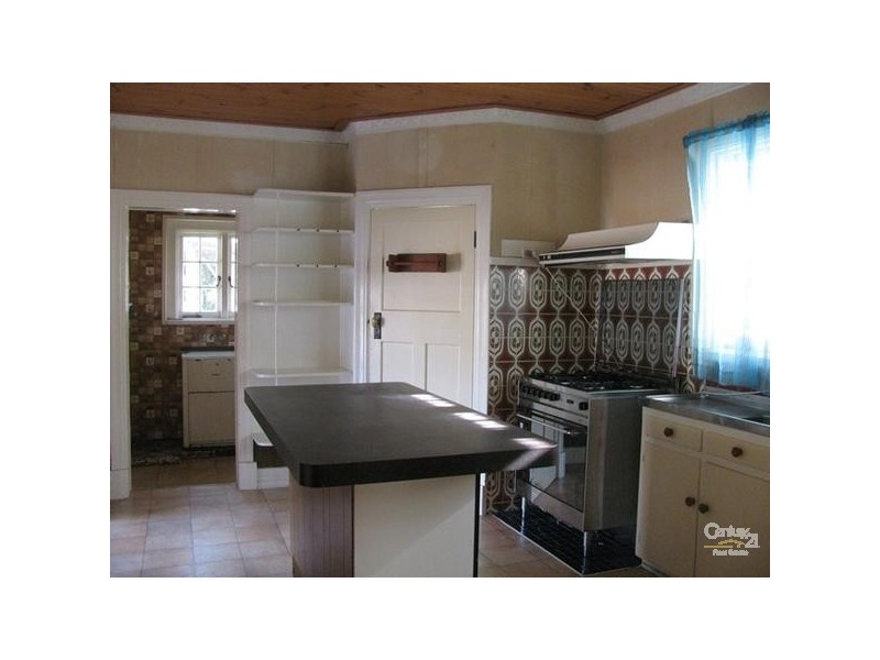 31 Griffin Street, West Mackay QLD 4740